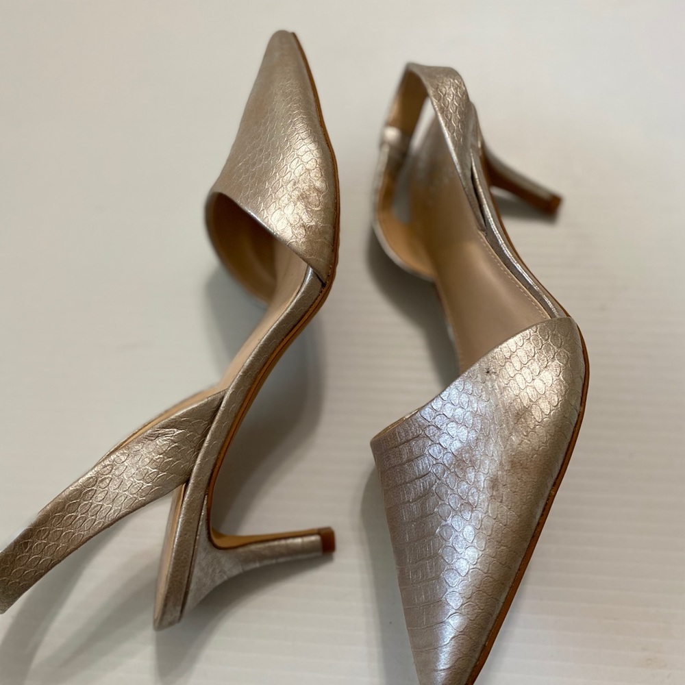 Vince Camuto Silver Snake Slingback Low High Heels - Picture 2 of 12